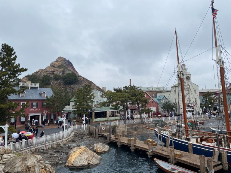 One Day Itinerary at Tokyo DisneySea