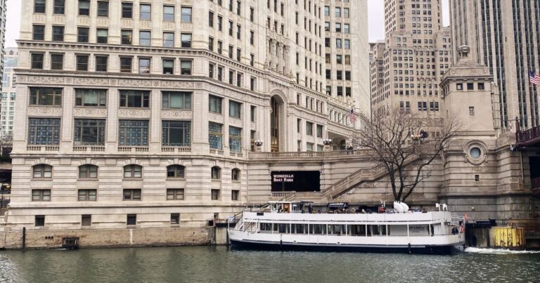 Wendella Chicago River Tour Review